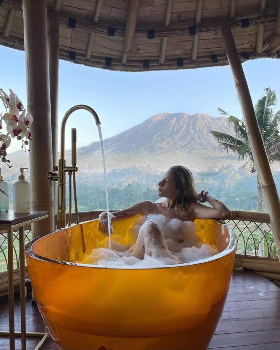 The Nude House Villa Selat Exterior photo